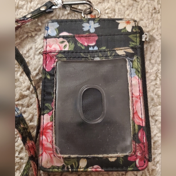 Fkora Badge Holder with Zipper - Picture 3 of 15